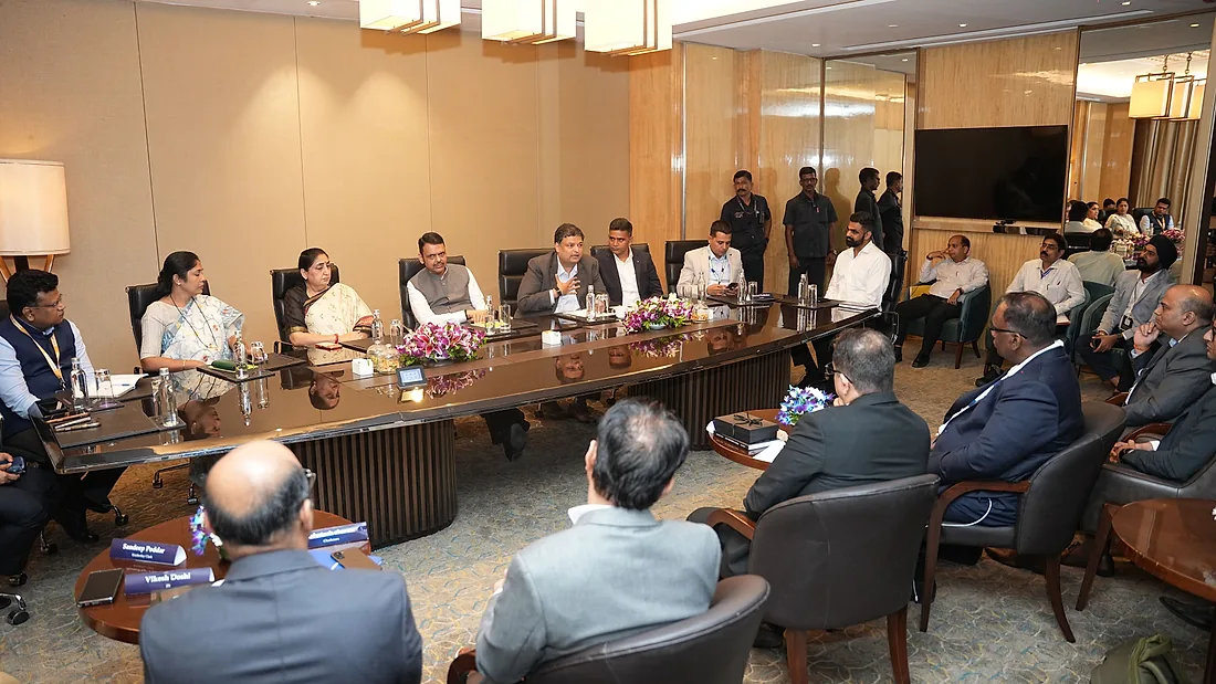 Closed-door GCC roundtable with the Chief Minister of Maharashtra and GCC heads